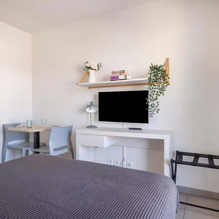 Student Factory Apartman *