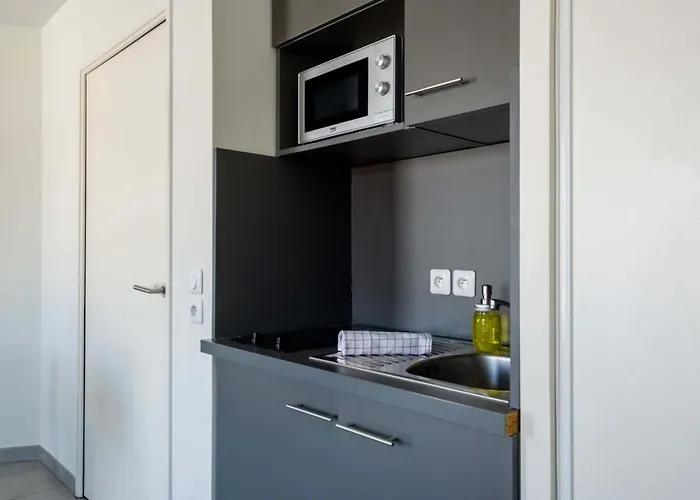 Student Factory Aparthotel Nizza