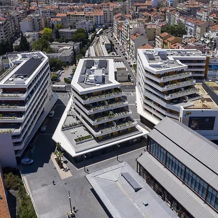 Apartment Student Factory
