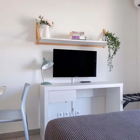 Student Factory Apartment